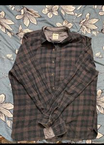 WROGN Men Black &amp; Grey Slim Fit CheckedCasual Shi