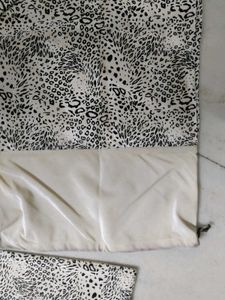 Animal Print Decorative Pillow &amp; Masan Set