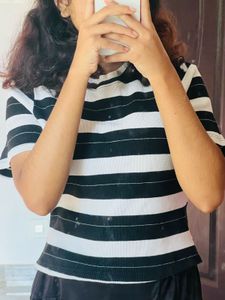 Sweater T-shirt