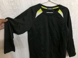 Closshi Black Long Sleeve T Shirt