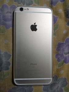 i phone 6s Pluse 128gb broken screen.