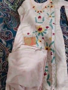 Embroidered Kurta Set