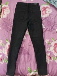 Black Jeans