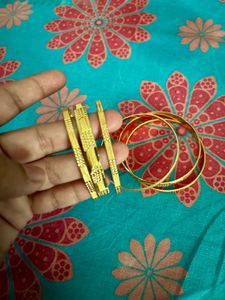 Gold-toned Bangle Set of 6