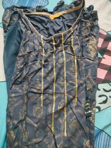 New Aurelia Kurthi Size:M