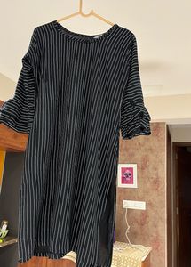 Black Kurti
