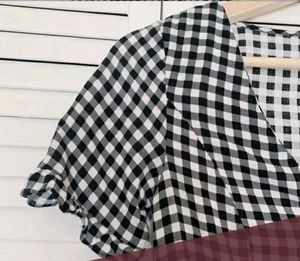 H&amp;M CLEARANCE SALE (Checked dress)