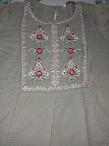 Elegant Embroidered Tunic