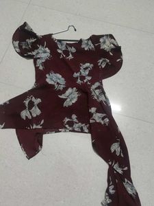 Floral Print Flowy Top