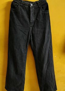 Flared Jeans
