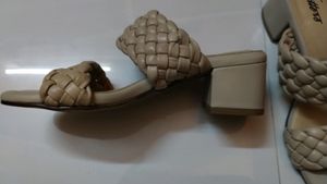 Buy This Beautiful Heels From Totters Brand