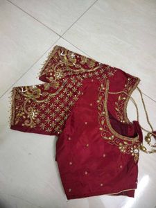 🤎maroon maggam blouse