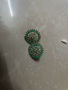 Earings