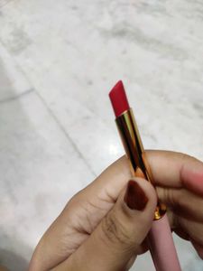 Shryoan Velvet Matte Lipstick ( Raspberry )