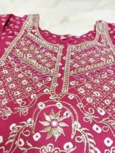 Pink Bandhani Salwar Kameez Set