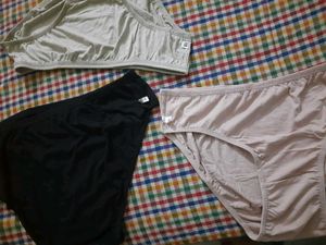 Cotton Hipster Panty- Pack Of 3