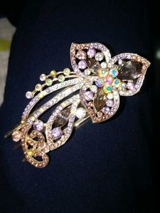 Sparkling Rhinestone Flower Hair Clip