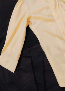 Elegant Tie-Neck Blouse and pastle yellow color