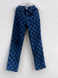 Staight Fit Y2K Denim