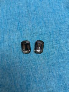 Grey Crystal Earrings SALE 🙌🏻🙌🏻