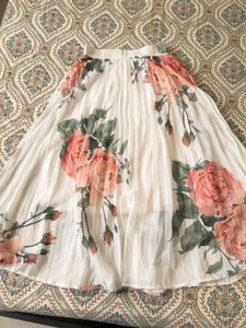 Floral Pleated Skirt