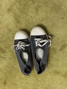 Women’s Casual Sneakers 👟