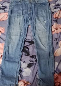 Women&#39;s Floral Jeans