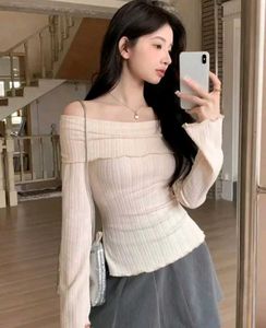 Off-Shoulder Long Sleeve Top