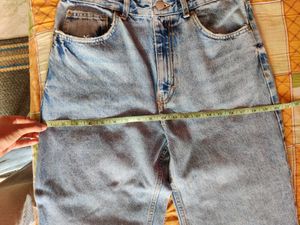 Pull&amp;Bear Straight Jeans (Rugged Pattern)