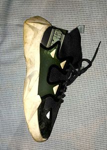 Stylish Black Sneakers