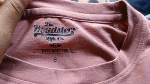 Printed extended sleeves Crop boxy Tshirt