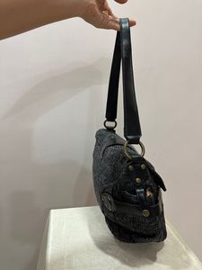 Vintage-Style Black Shoulder Bag