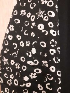 Elegant Black &amp; White Print Top