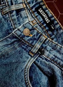 Stylish Denim Jeans with Slit