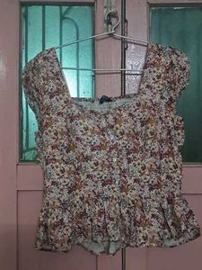 Floral Print Peplum Top