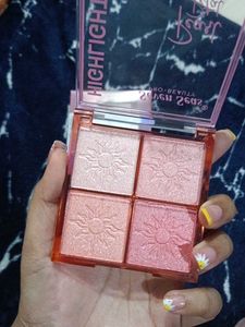 Highlighter Palette