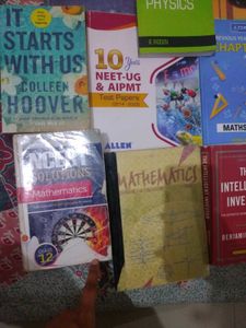 ANY TWO BOOKS JEE, NEET, PHY Or NOVELS @150