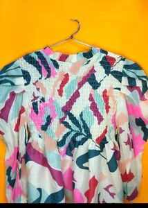 Marketable Multi Colour Top😇