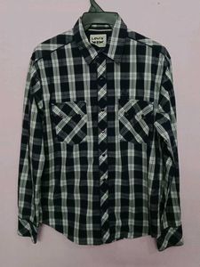 LEVI&#39;S MEN&#39;S SHIRT