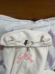 Final Call - H&amp;M Cream Sweatshirt