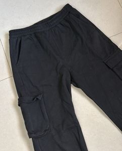 Cargo Joggers 🖤
