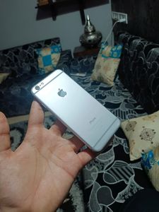 Iphone 6 (Space Grey) Only CASH ✅