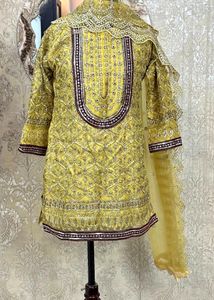 Elegant Yellow Kurta Set