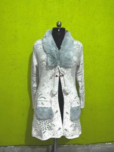 Elegant Floral Knit Coat