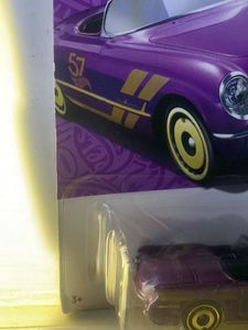 Hot Wheels &#39;55 Corvette