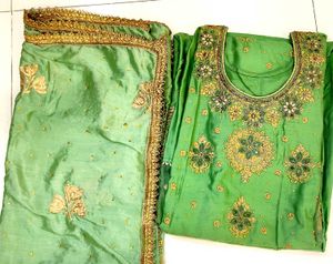 Green &amp; Gold Embroidered Salwar Kameez