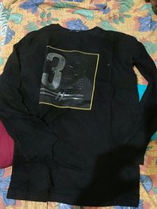 4combo 3shirts 1t Shirt😍size M