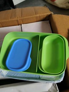 Dora Tupperware Lunch Box Set