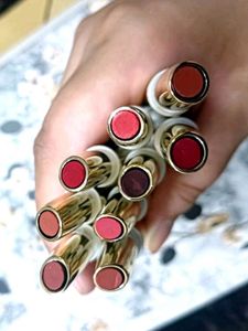 MyGlamm Ultimatte Long Stay Matte Lipstick - 12 Sh