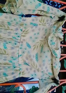 3 combo gawn like new drees